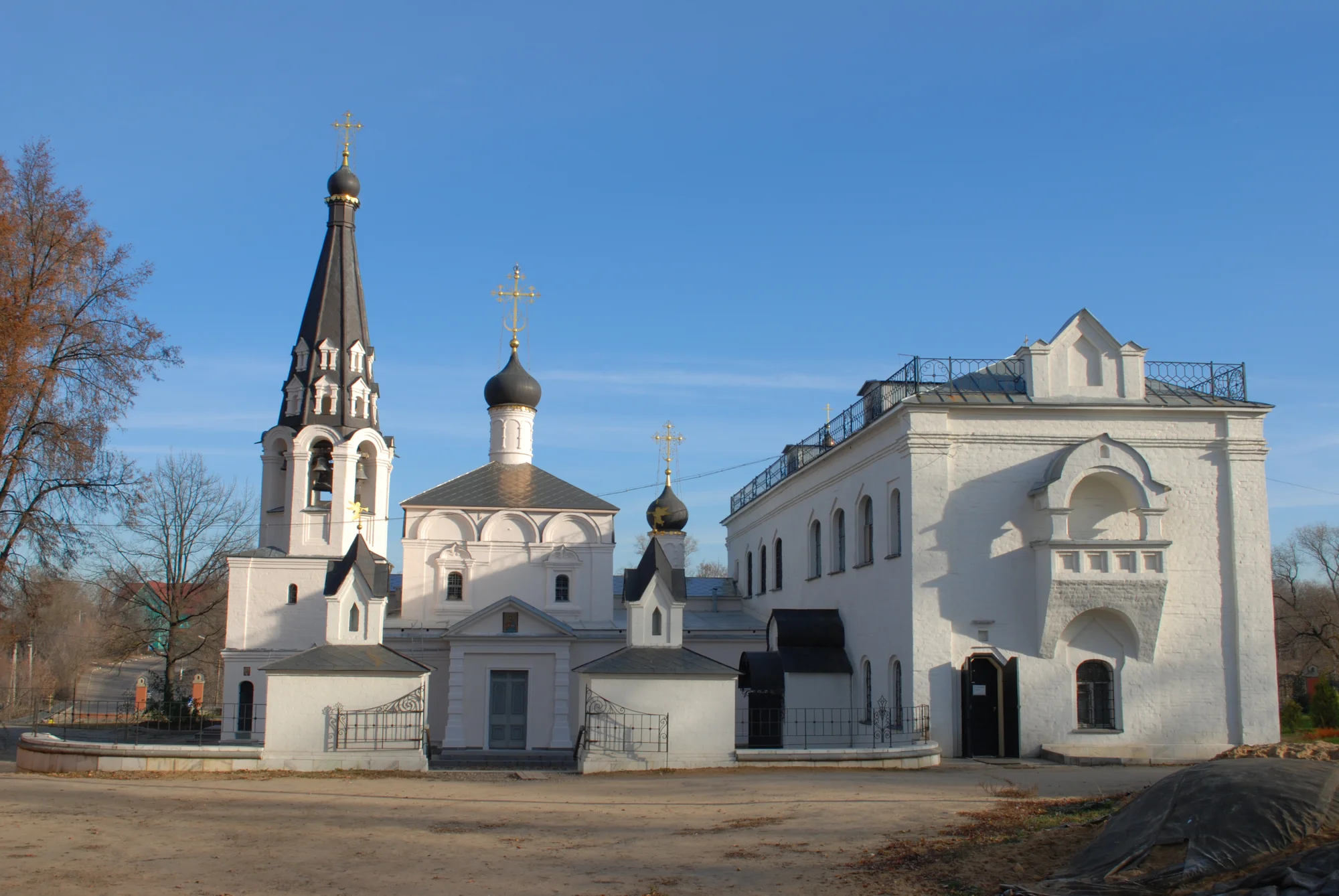 Котово-Спасское._Храм_Спаса_Нерукотворного_с_пристройкой._Вид_с_западной_стороны