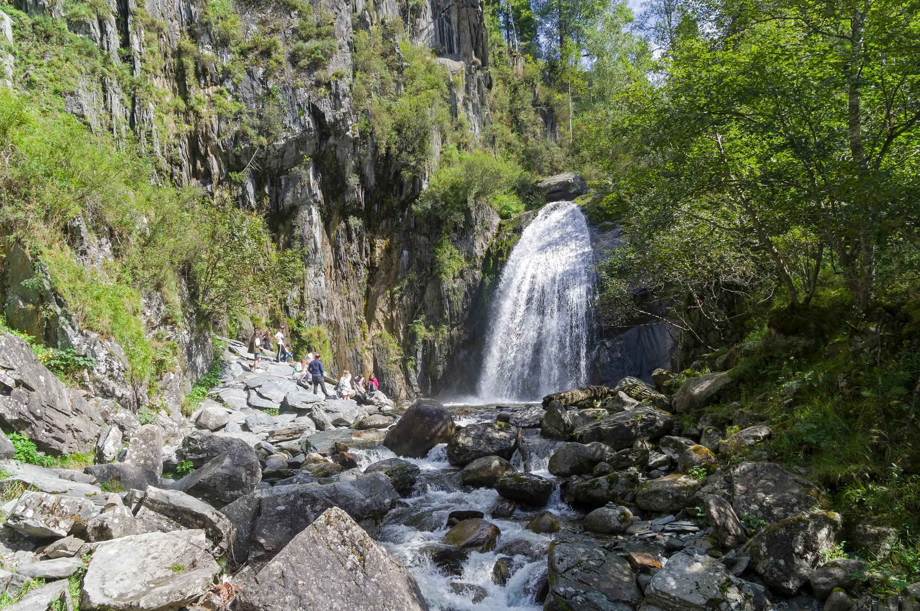 Водопад Корбу