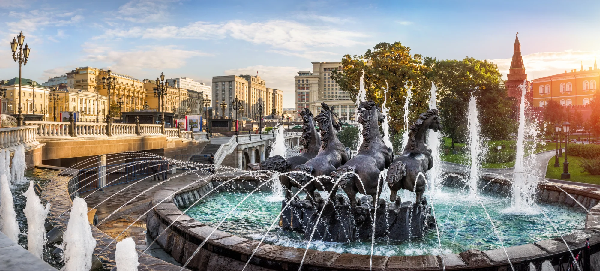 фонтаны в александровском саду в москве