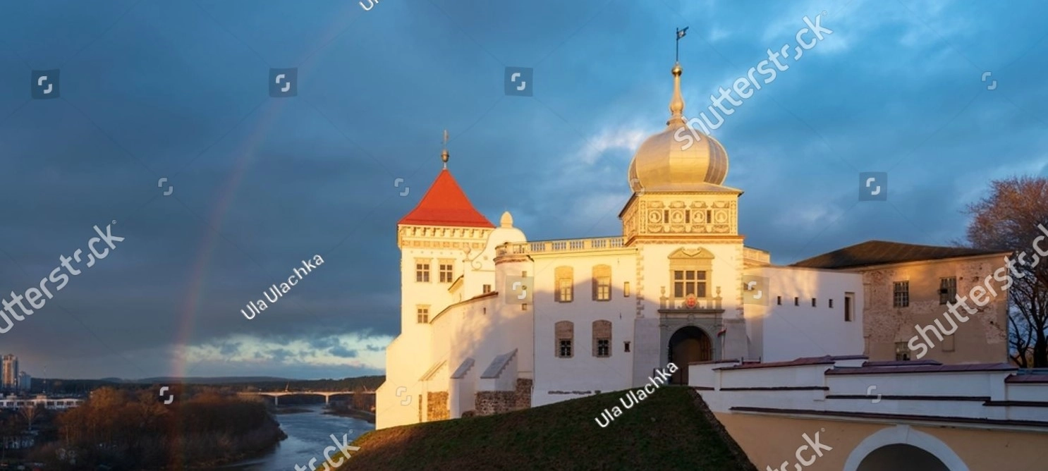 stock-photo-view-of-the-grodno-old-castle-grodno-upper-castle-on-the-banks-of-the-neman-river-on-a-sunny-day-2518440189