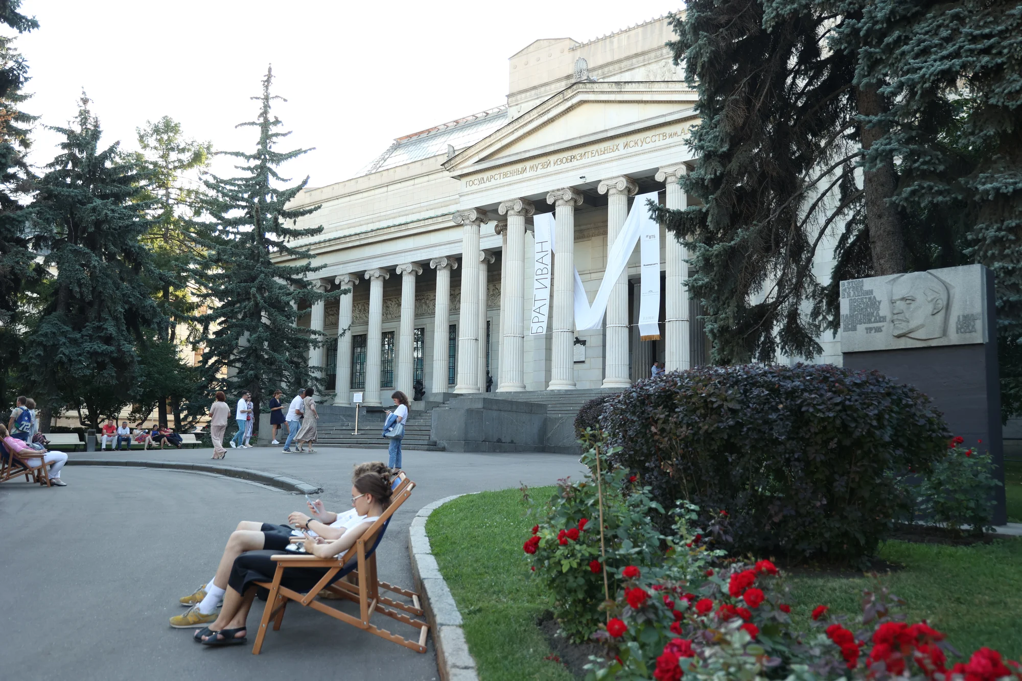 10 мест Москвы для детей и родителей Музеи, парки, бассейны, прогулки по  улицам и кафе