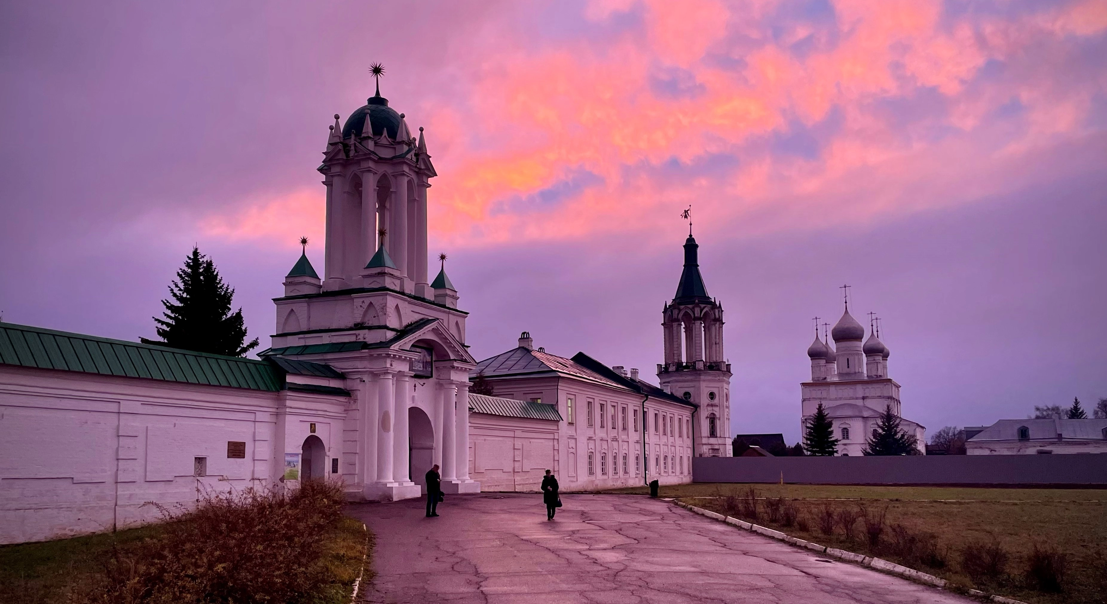 Идея на выходные: едем в Ростов Великий