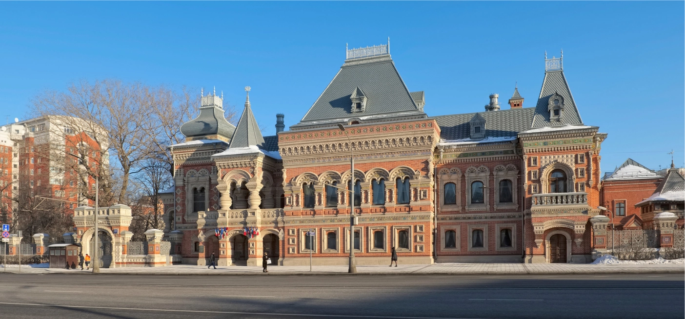 Экскурсия за 54 рубля: самые красивые маршруты городского транспорта в  Москве