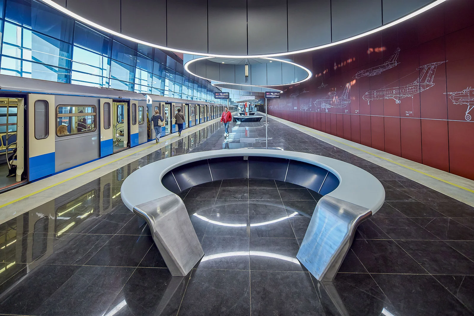 Какие необычные станции метро открыли в этом году